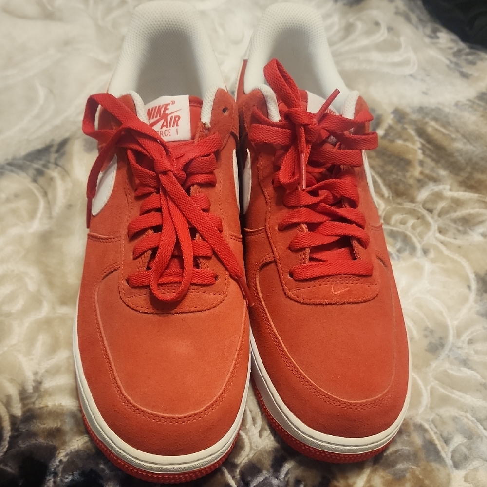Nike Air Force 1 Crimson Sneakers